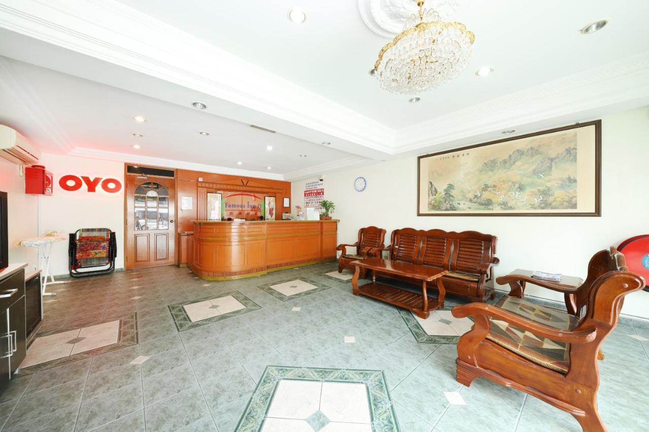 Oyo 764 Hotel Famous Inn Malacca Esterno foto