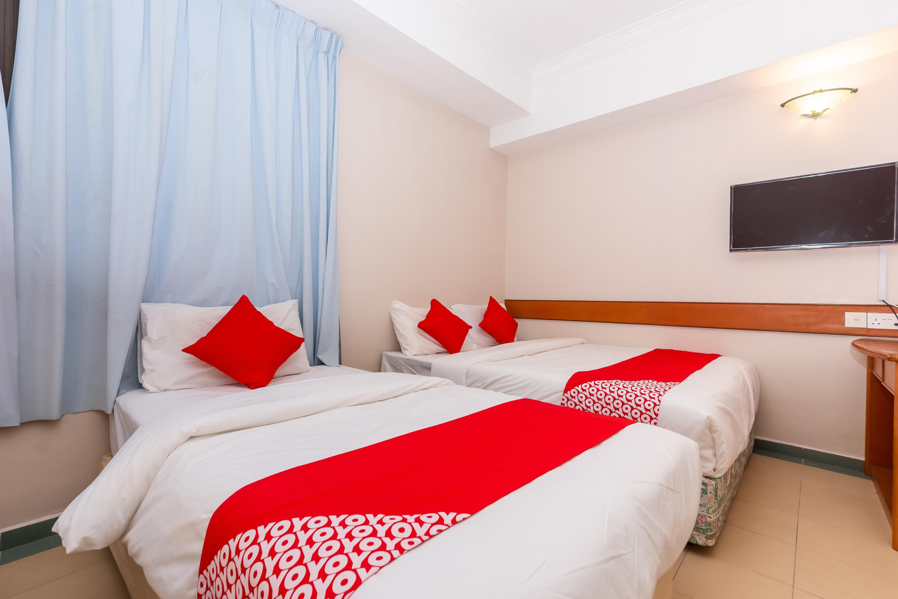 Oyo 764 Hotel Famous Inn Malacca Esterno foto